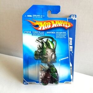 2009 Hot Wheels Design Green & Black Hyper Mite Toy Car . Unopen # 3/10